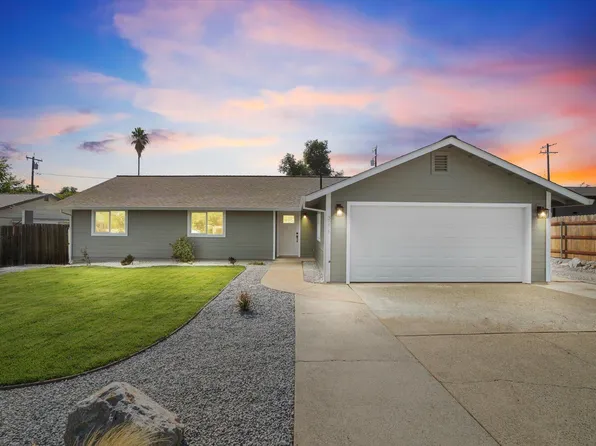 3276 School St, Redding, CA 96002