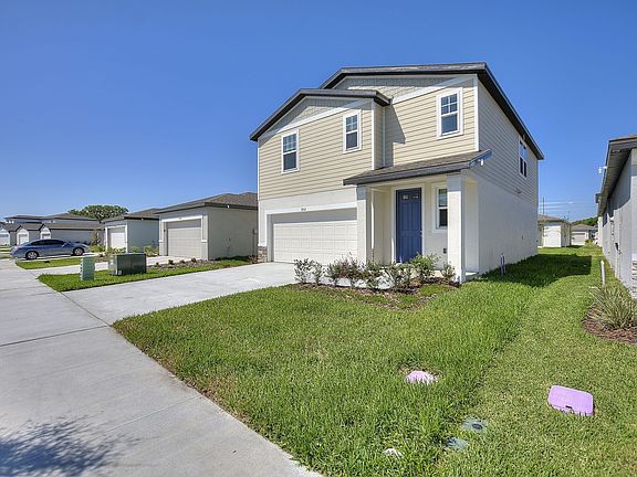 3rd image of 3352 Fresno Pl