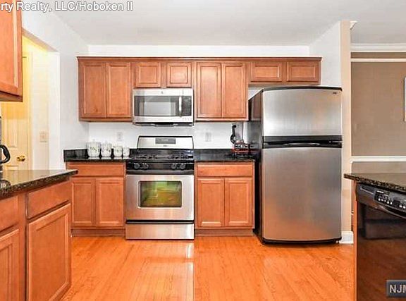 2nd image of 161 Blue Heron Dr #161
