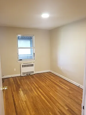 Rented by Metropolis International Realty Inc. | media 6