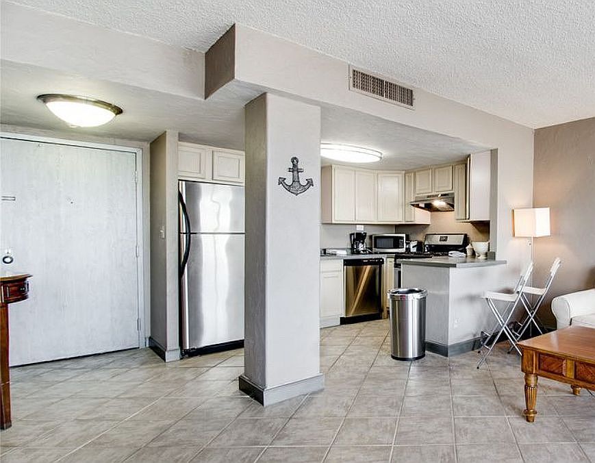 1st image of 450 W 7th St APT 1309