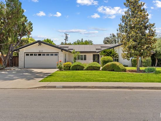 217 El Rio Dr, Bakersfield, CA 93309