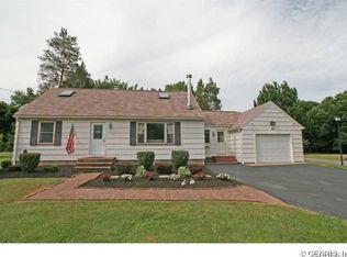 2914 English Rd, Greece, NY 14616