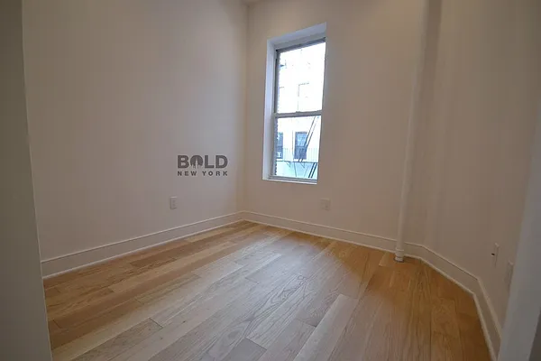 Rented by Bold New York | media 27