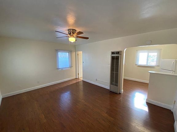 3rd image of 1747 1/2 C St APT A