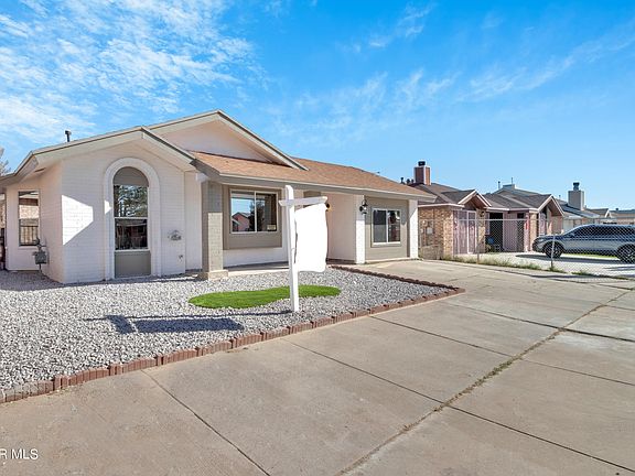 3rd image of 9809 Isaac Dr