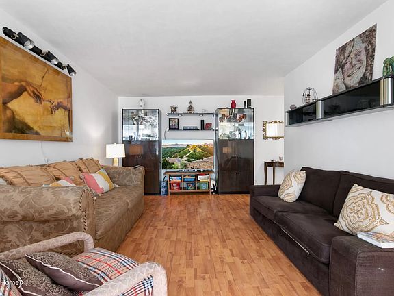 3rd image of 2475 W 16th St APT 5F