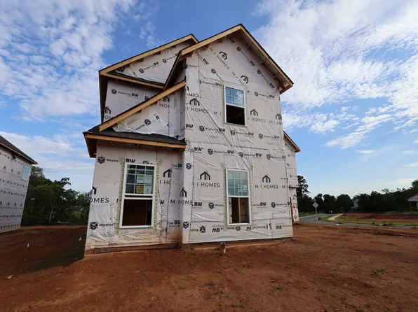 7125 Helmans Dr, Huntersville, NC 28078