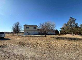 714 N Wild Rose Rd, Hershey, NE 69143