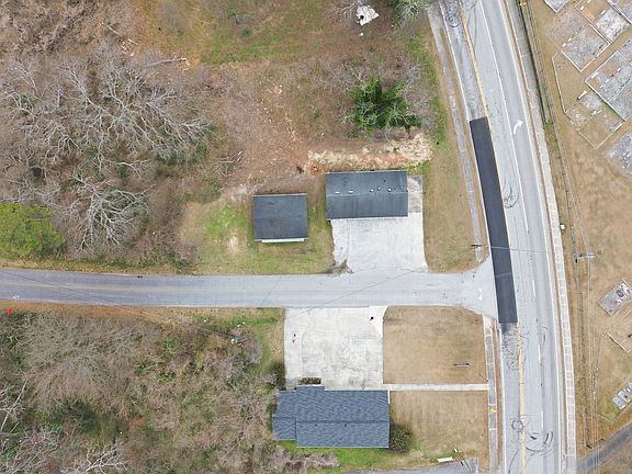 5th image of 201-203 Remsdale St