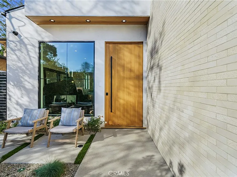 12207 Valleyheart Dr — Photo 4