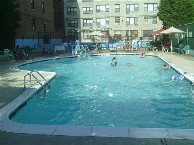 2nd image of 1360 Ocean Pkwy APT 14K