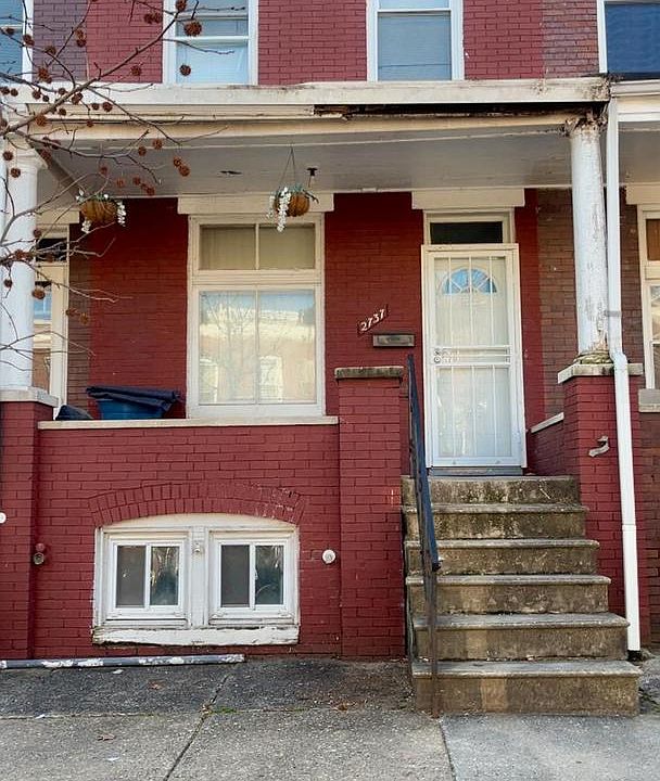 1st image of 2737 W Fairmount Ave