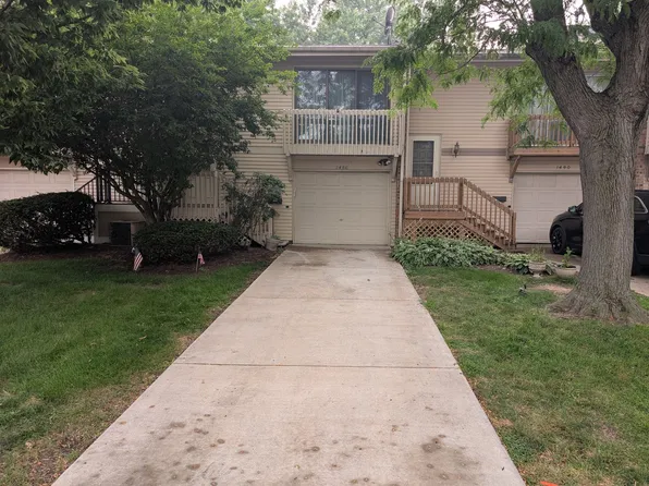 1486 Elder Dr, Aurora, IL 60506