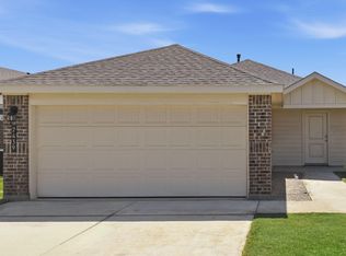 7445 10th St, Lubbock, TX 79416