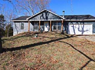 10076 Oakleaf Rd, Cadet, MO 63630