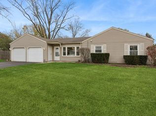 980 Wilmette Ter, Lake Zurich, IL