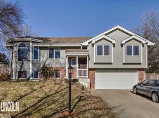 848 Westward Rd, Lincoln, NE 68521