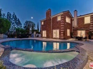 725 N Faring Rd, Los Angeles, CA 90077