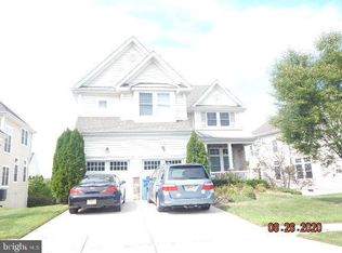 8 Starboard Way, Mount Laurel, NJ 08054