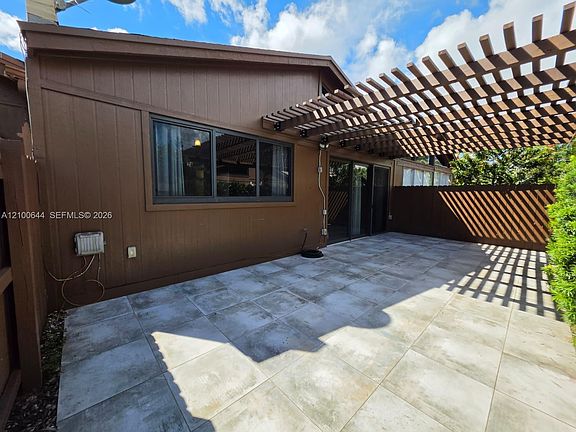 5th image of 11316 SW 114th Circle Ter