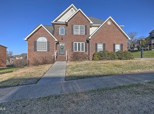 105 Bashor Ln, Johnson City, TN 37601