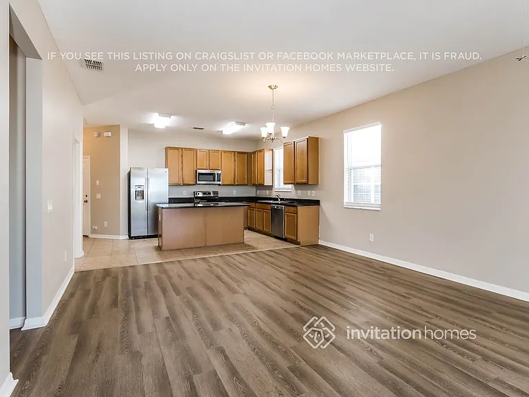 10750 Pictorial Park Dr — Photo 4