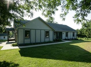 9107 Holmes Rd, Kansas City, MO 64131