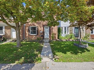 1020 Central Park Dr #94, Brampton, ON L6S 3J5