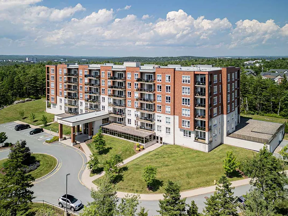 76 Armenia Dr