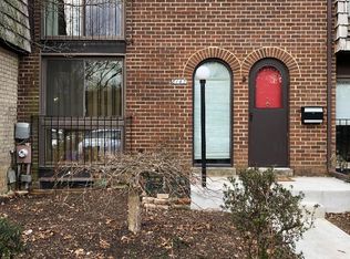 8147 Inverness Ridge Rd, Potomac, MD 20854