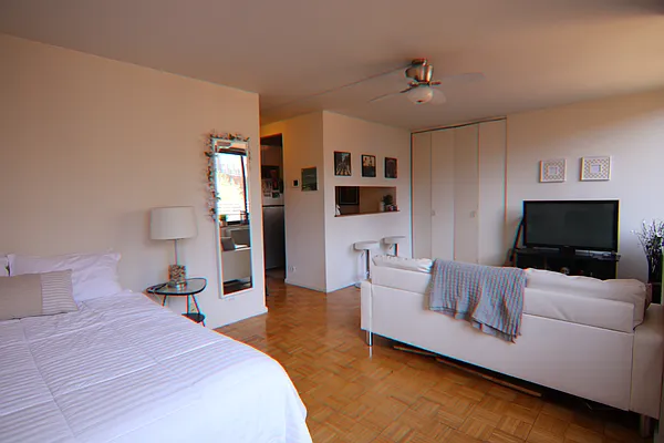 Rented by Halstead Real Estate | media 3