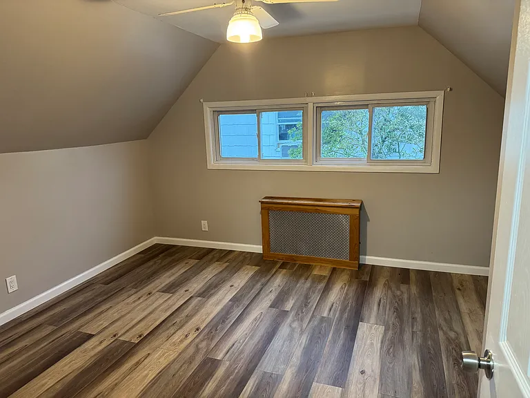 7 Straw Ln — Photo 7