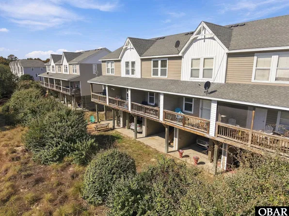 808 8th Ave #C, Kill Devil Hills, NC 27948