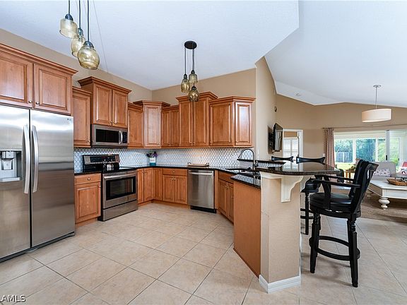 4th image of 102 Islamorada Blvd #2