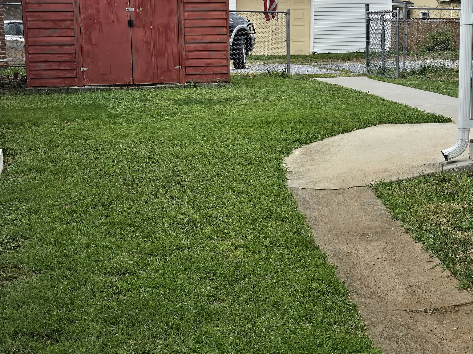 3 bed, 1200 sqft, $1,500 — Photo 3
