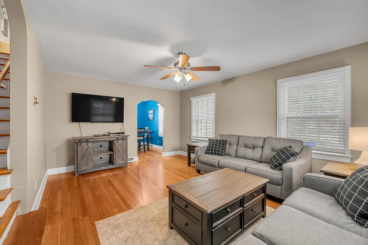 Photo 2 of 14 - 155 Shawnee Pl #B - Lexington, KY Building Photo - 155 Shawnee Pl #B