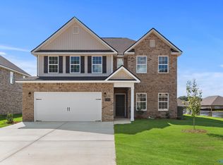 146 Rose Valley Dr, New Market, AL 35761