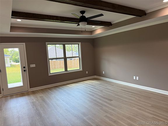 4th image of 113 Scout Way