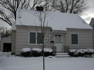 27 E Beaumont Rd, Columbus, OH 43214