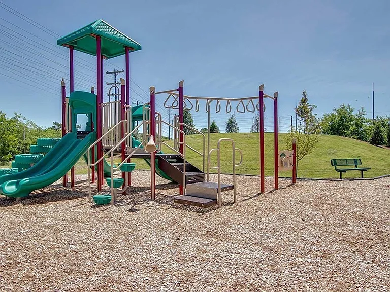 5058 Hunters Village Dr — Photo 30
