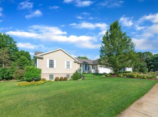 4005 Ronalds Rd, Dorr, MI 49323