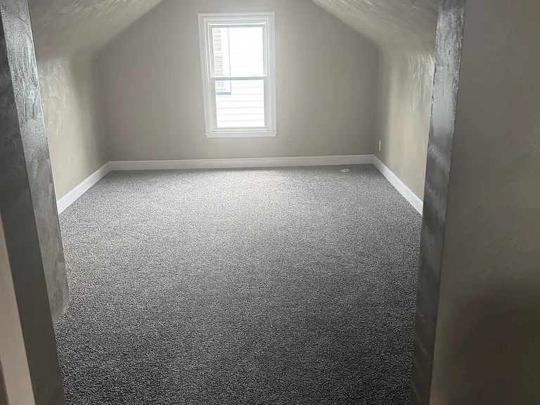 593 Cline Ave — Photo 14