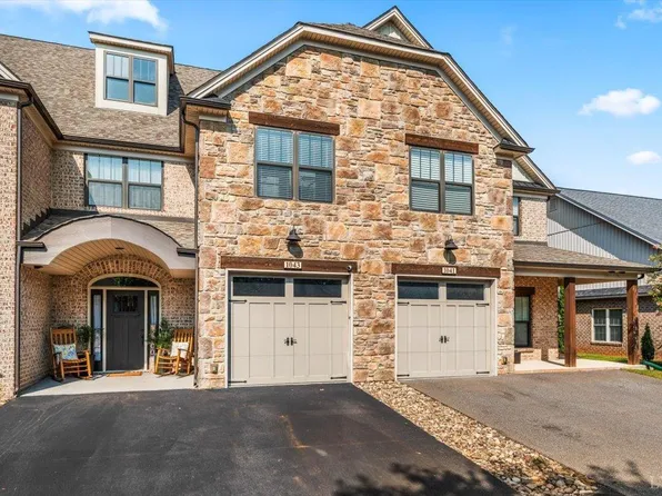 1043 Presidents Ln, Forest, VA 24551