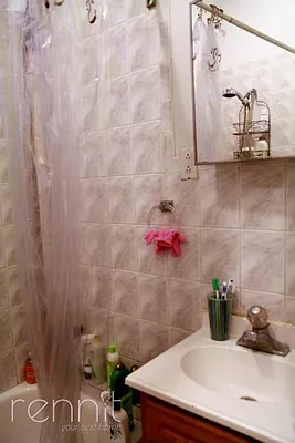 Rented by Rennit Inc. | media 7