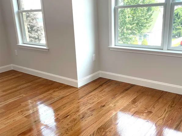 761 B 4th Street image 30 of 34