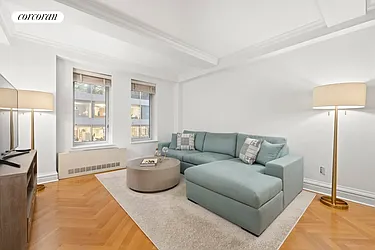 502 Park Avenue, #9E