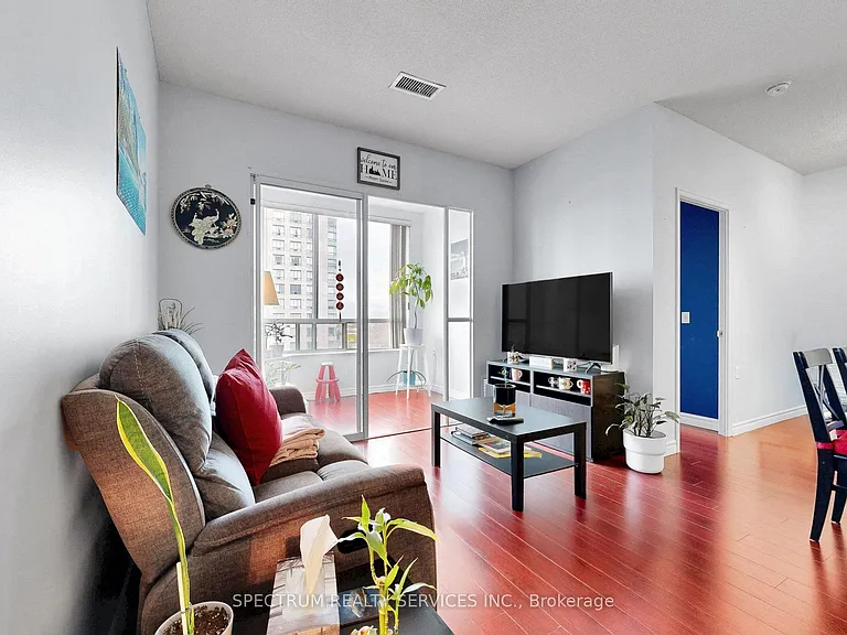 2628 McCowan Rd #Penthouse 09 — Photo 14