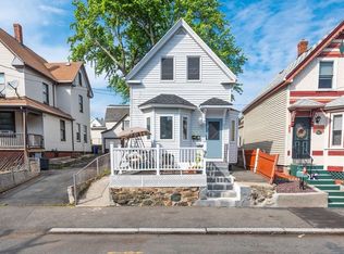 96 Bradstreet Ave, Revere, MA 02151