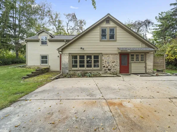 4307 W Grace AVENUE, Mequon, WI 53092